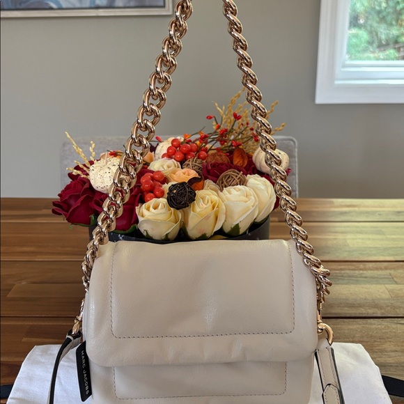 Marc Jacobs Cream Pillow Mini Bag - Picture 14 of 15